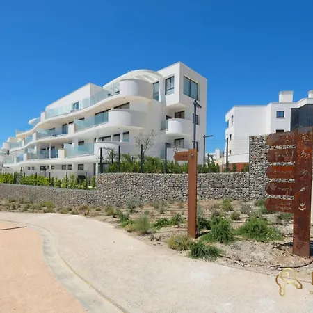 Exclusive In Higueron West 217 In * فوينخيرولا